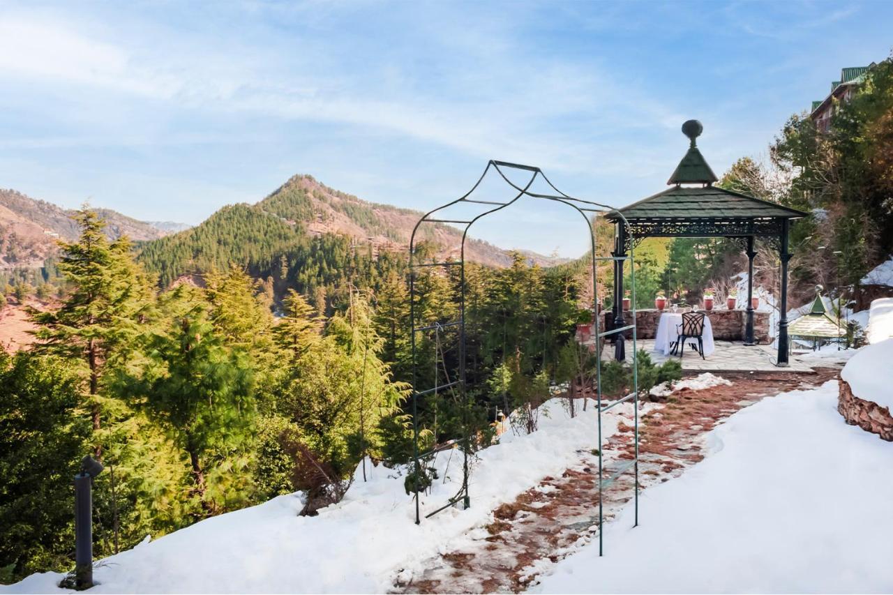 Taj Theog Resort & Spa Shimla Exteriör bild