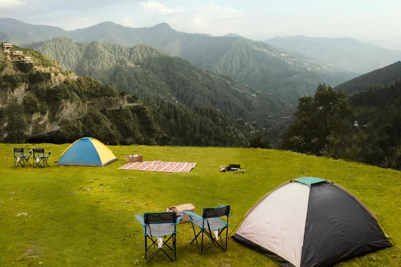 Taj Theog Resort & Spa Shimla Exteriör bild