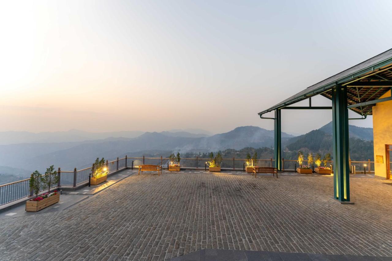 Taj Theog Resort & Spa Shimla Exteriör bild
